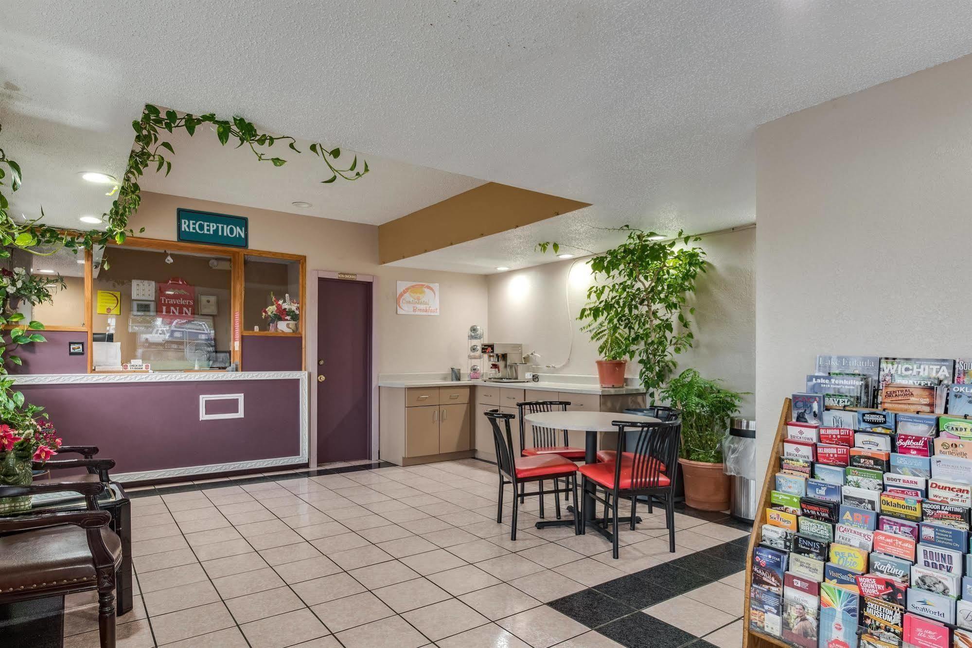 Travelers Inn Midwest City Exteriér fotografie