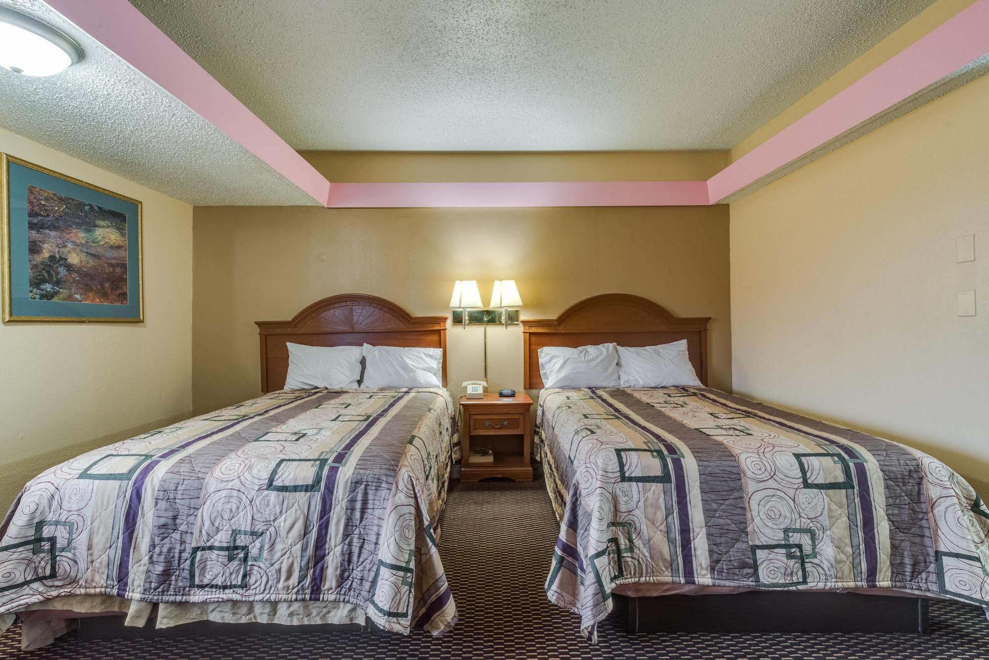 Travelers Inn Midwest City Exteriér fotografie